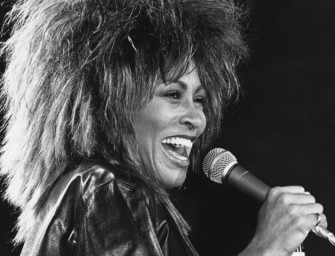 Elwood Gives an Hour to the Soulful Women of the Blues