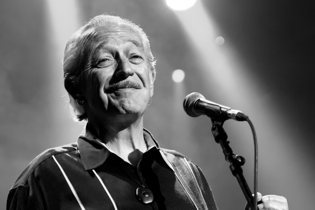http://thebluesmobile.com/wp-content/uploads/2015/08/charlie-musselwhite-photograph-by-Nathan-David-Kelly1-1050x700.jpg